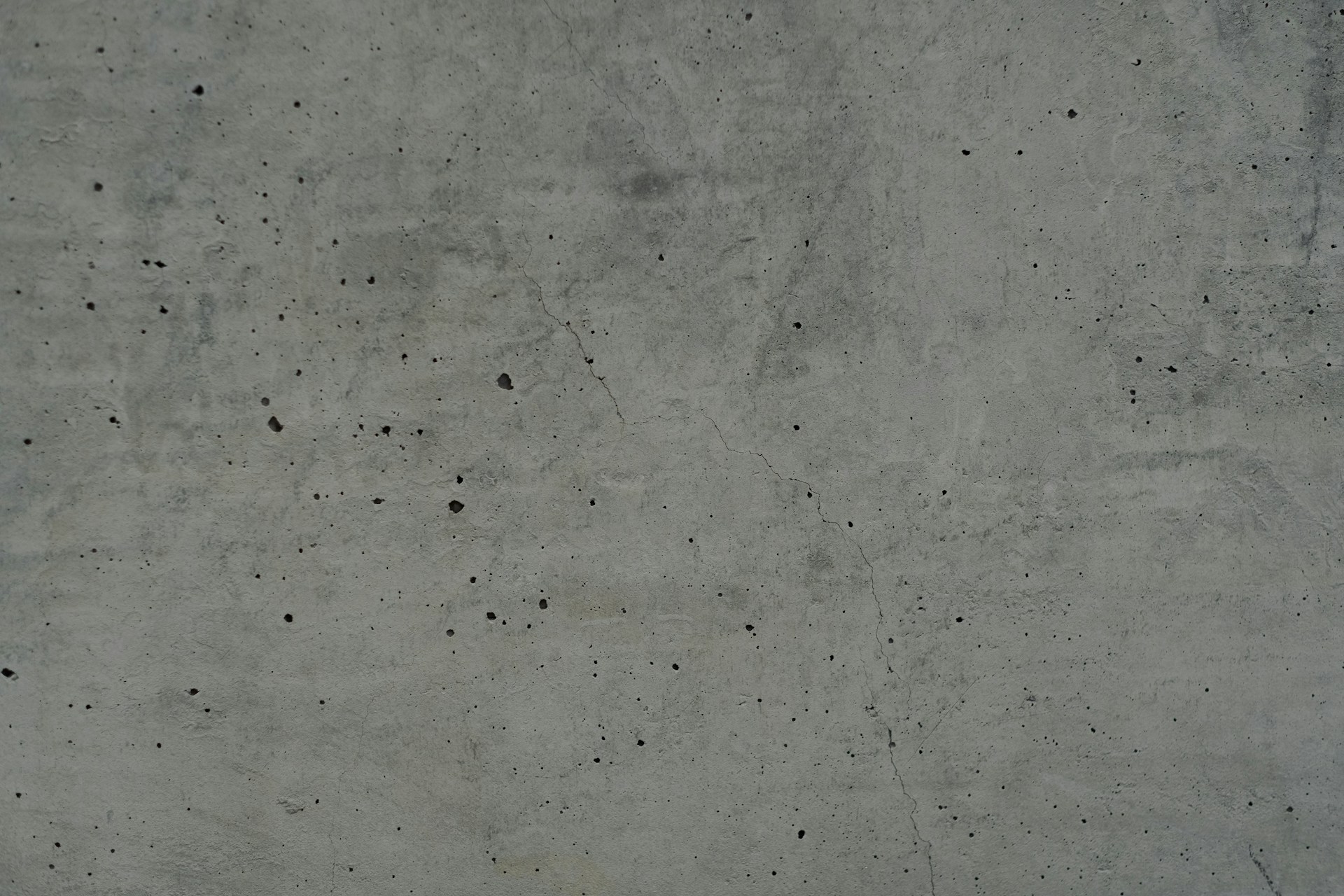 Comparing Epoxy and Polyaspartic Coatings for Garage Floors